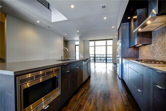 721 Longleaf Dr NE in Atlanta, GA - Building Photo - Building Photo
