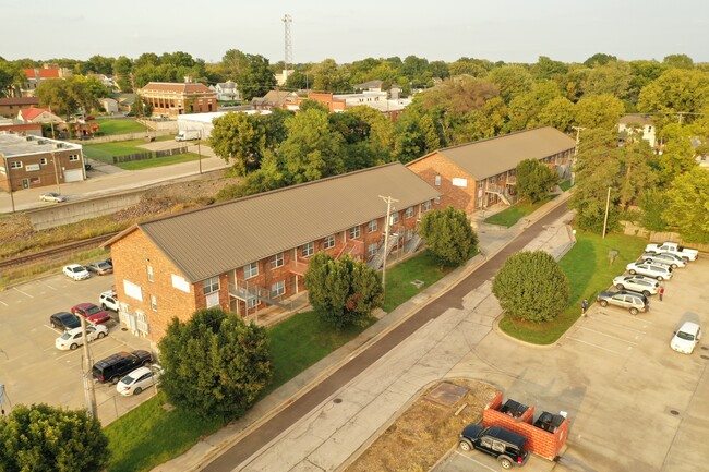 SoHo Apartments in Warrensburg, MO - Building Photo - Building Photo