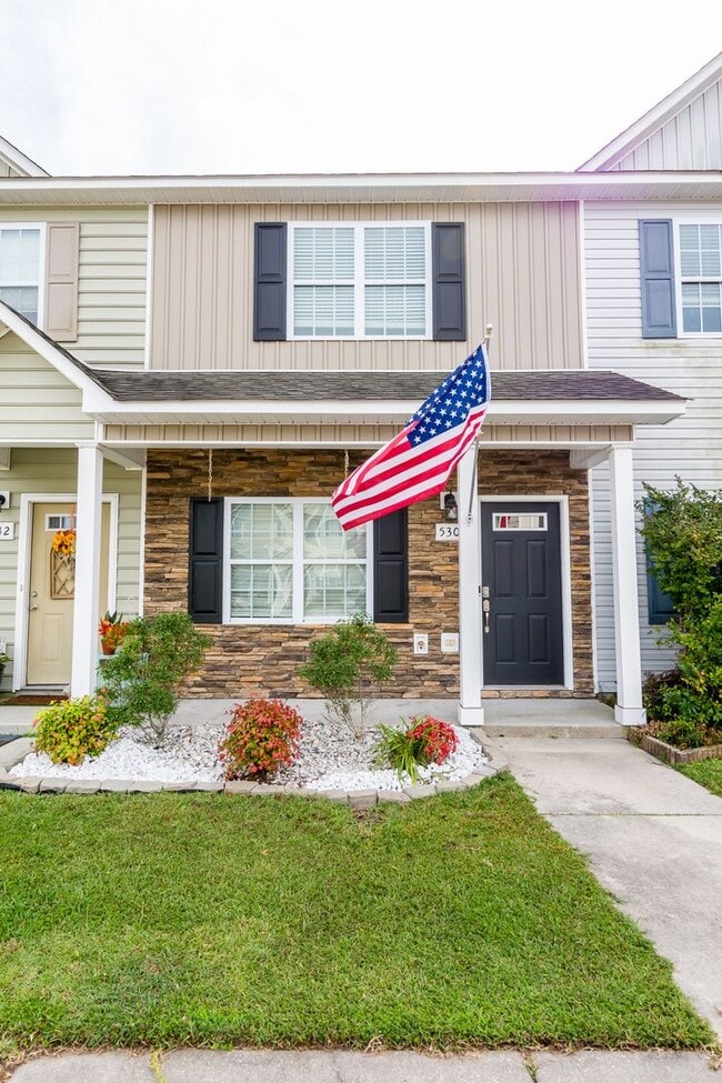 property at 530 Oyster Rock Ln