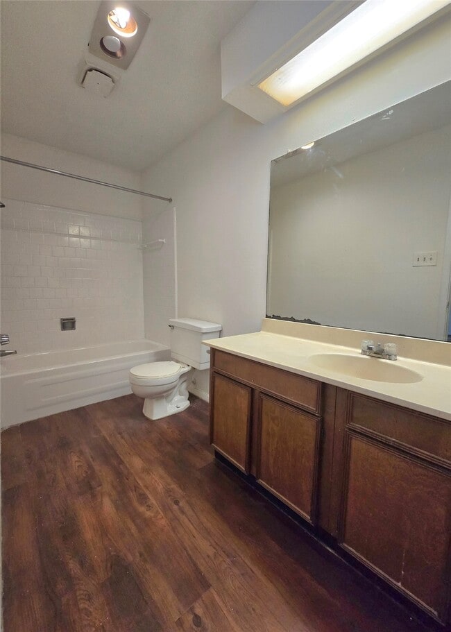 7063 Chasewood Dr in Missouri City, TX - Building Photo - Building Photo