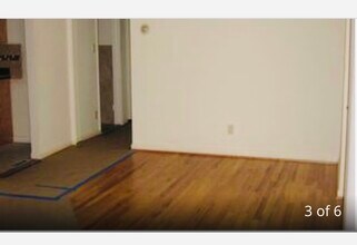 6007 Park Heights Ave, Unit AptC3 in Baltimore, MD - Building Photo - Building Photo