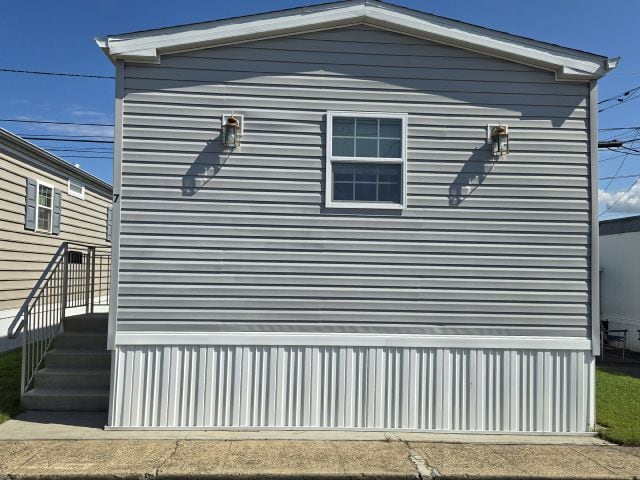 property at 7 Coke Ave