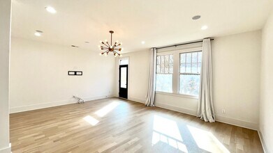 610 West Blvd in Charlotte, NC - Building Photo - Building Photo