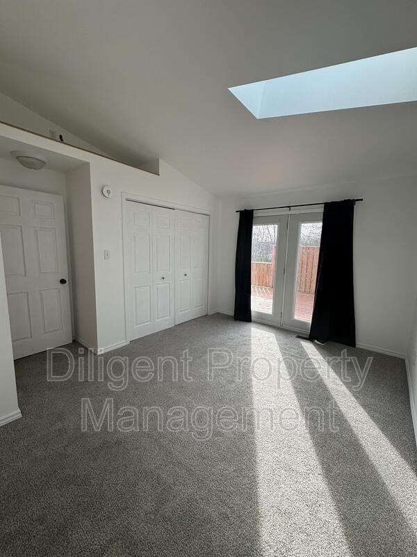 property at 805 Morphet Ave