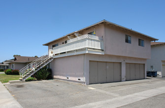 16582 Sabot Ln in Huntington Beach, CA - Building Photo - Building Photo