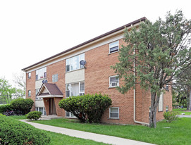 517 S Michigan Ct Apartments