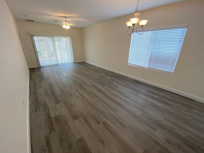 3316 Fire Eye Way in North Las Vegas, NV - Building Photo - Building Photo