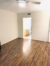 7839 Golf Cir Dr in Margate, FL - Building Photo - Building Photo