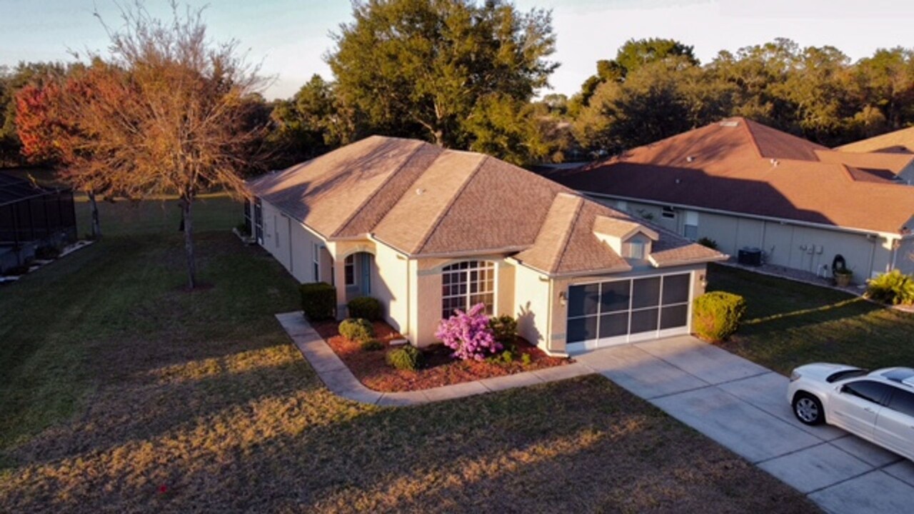 11931 Wexford Blvd in Spring Hill, FL - Building Photo