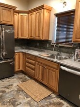 914 Morgantown Ave, Unit 914 Apartment #1 in Fairmont, WV - Foto de edificio - Building Photo