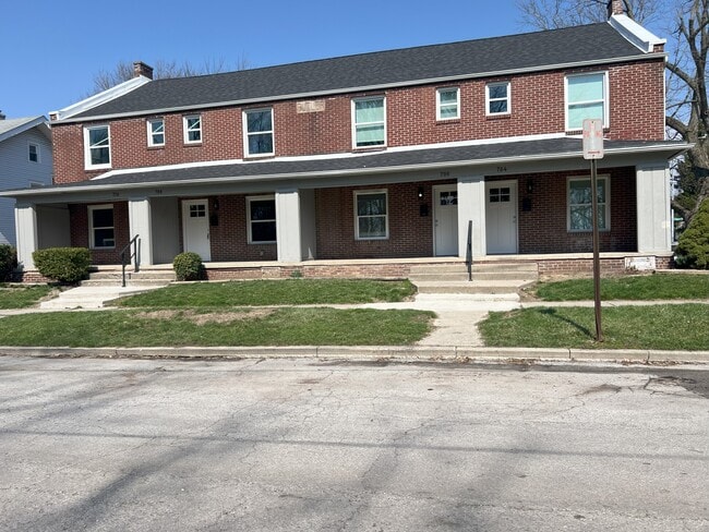 706 W State St, Unit 706 in Lima, OH - Foto de edificio - Building Photo