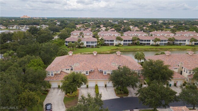 property at 3048 Horizon Ln