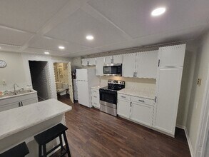 214 Fulton St in Port Clinton, OH - Building Photo - Building Photo