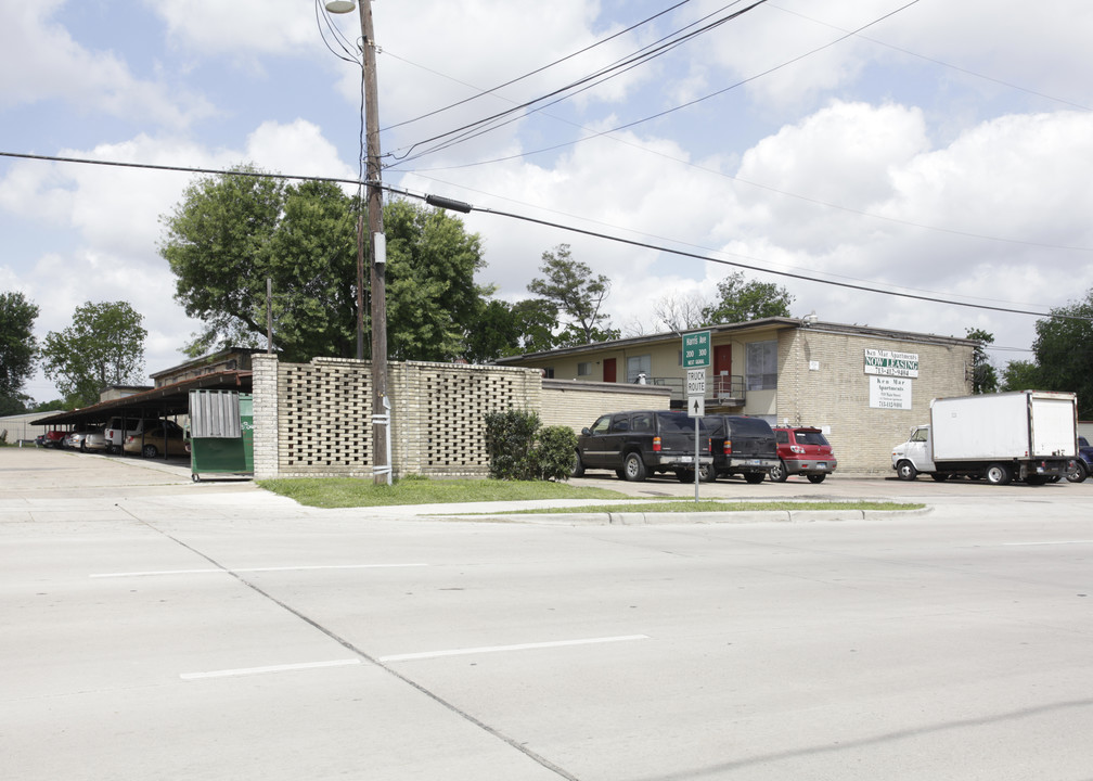 Ken Mar Apartments in Pasadena, TX - Foto de edificio