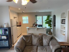 5612 Vickery Blvd in Dallas, TX - Building Photo - Building Photo
