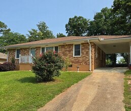 2142 Brannen Rd SE in Atlanta, GA - Building Photo - Building Photo