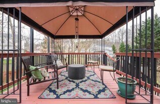 35 Live Oak Ln in Stafford, VA - Building Photo