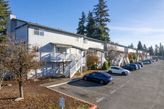 Sunset Park in Everett, WA - Building Photo - Primary Photo