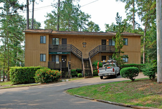 North Point Apartments in Tallahassee, FL - Building Photo - Building Photo