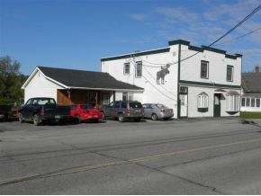 357 Main St in Barton, VT - Building Photo