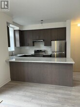 70 Halliford Pl in Brampton, ON - Building Photo - Building Photo