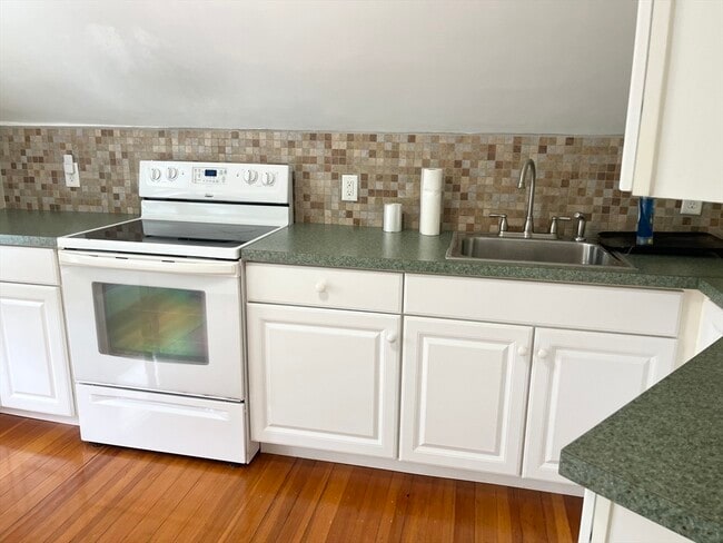 property at 105 Narragansett Rd