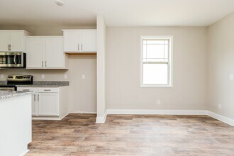 1164 Black Oak Cir in Clarksville, TN - Building Photo - Building Photo