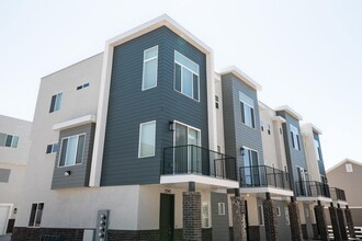 West Garden Townhomes in West Haven, UT - Building Photo - Building Photo