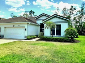 1211 Chelmsford Ct in Naples, FL - Building Photo