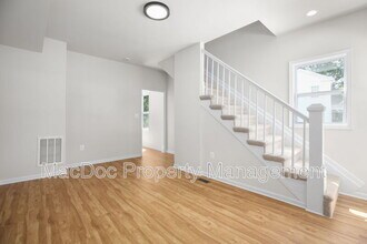 1424 William St in Fredericksburg, VA - Foto de edificio - Building Photo