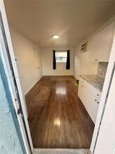 236 SW 10th Ave in Miami, FL - Building Photo - Building Photo