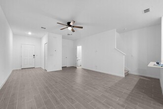 1708 Garden Grove Ct in Jacksonville, FL - Building Photo - Building Photo