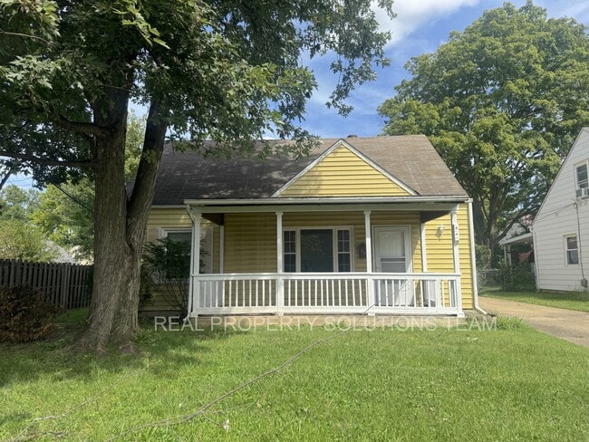 928 Blenheim Rd