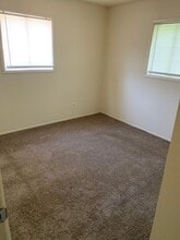 1990 Knight in Lexington, KY - Building Photo - Building Photo