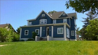717 S Cedar Ave in Owatonna, MN - Building Photo