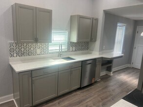 1922 W Arch St in Tampa, FL - Building Photo - Building Photo