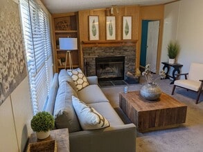 77 Goldmont St in Black Mountain, NC - Building Photo - Building Photo