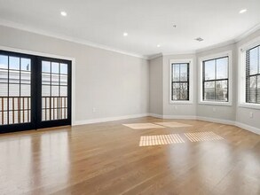 281 Lamartine St, Unit 1 in Boston, MA - Building Photo - Building Photo