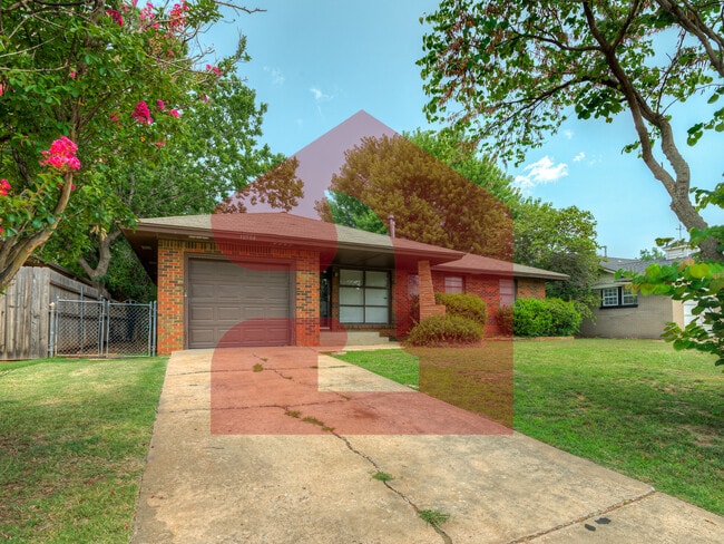 10504 Ridgeview Dr in The Village, OK - Building Photo - Building Photo
