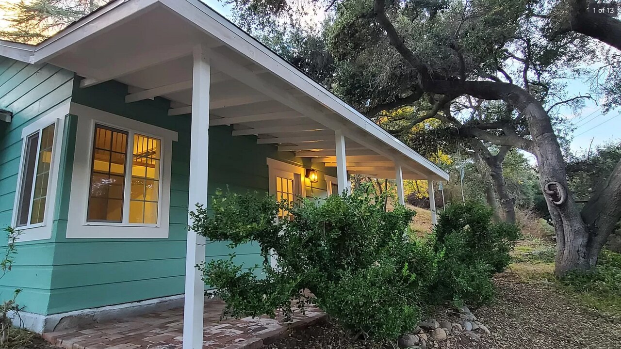 1501 Old Topanga Canyon Rd in Topanga, CA - Foto de edificio
