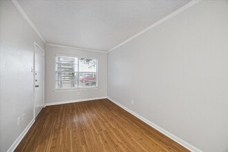 1645 W Main St in Houston, TX - Building Photo - Building Photo