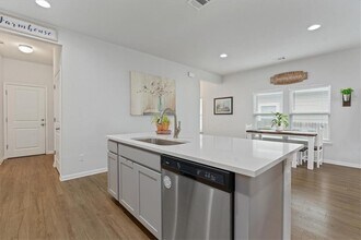 124 Winding Hollow Ln in Georgetown, TX - Building Photo - Building Photo