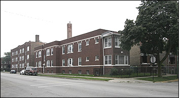 7401 S Emerald Ave in Chicago, IL - Building Photo