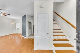 635 E Henry St in Savannah, GA - Building Photo - Building Photo