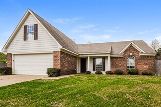 8161 Loden Cove, Unit 4722 King George Way in Southaven, MS - Foto de edificio - Building Photo