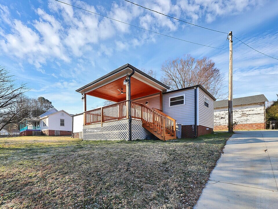 146 Swink St SW in Concord, NC - Building Photo