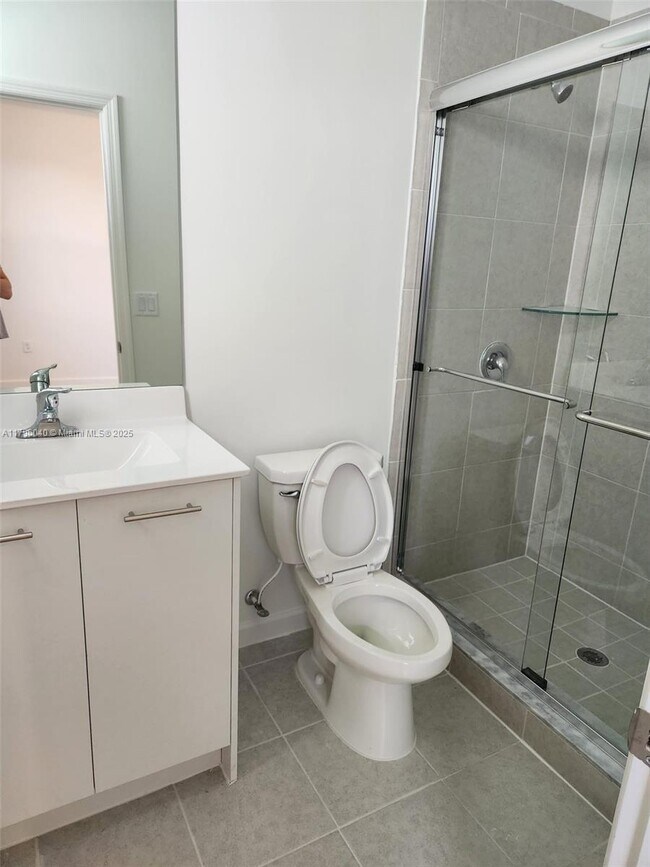 2361 NW 122nd Ter in Miami Shores, FL - Building Photo - Building Photo