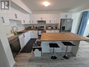 4202 Manson Ln in Lincoln, ON - Building Photo - Building Photo