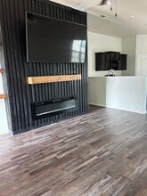 9903 Holiday Dr in Odessa, TX - Building Photo - Building Photo