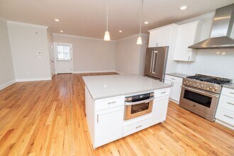 11 Quarry St in Princeton, NJ - Building Photo - Building Photo